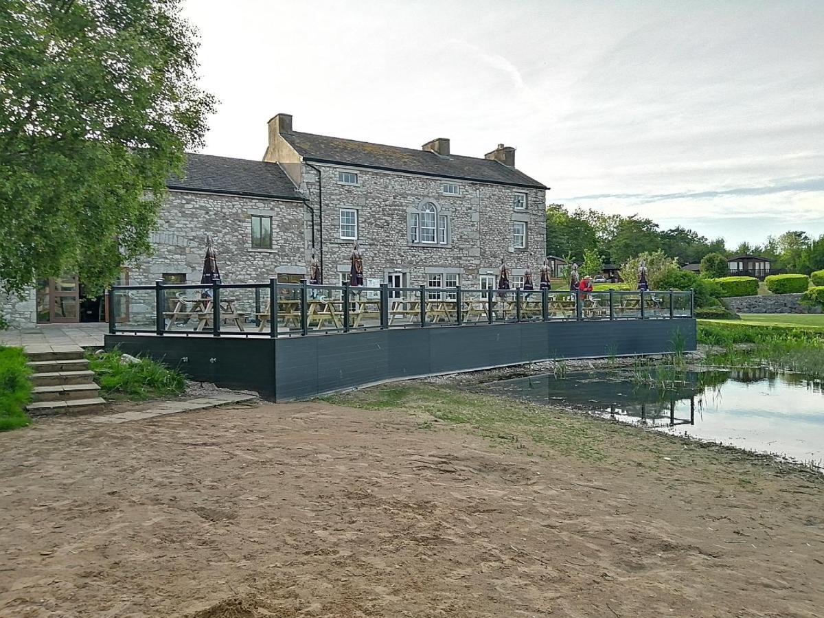 No1 Borwick Lakes Villa Carnforth Exterior photo